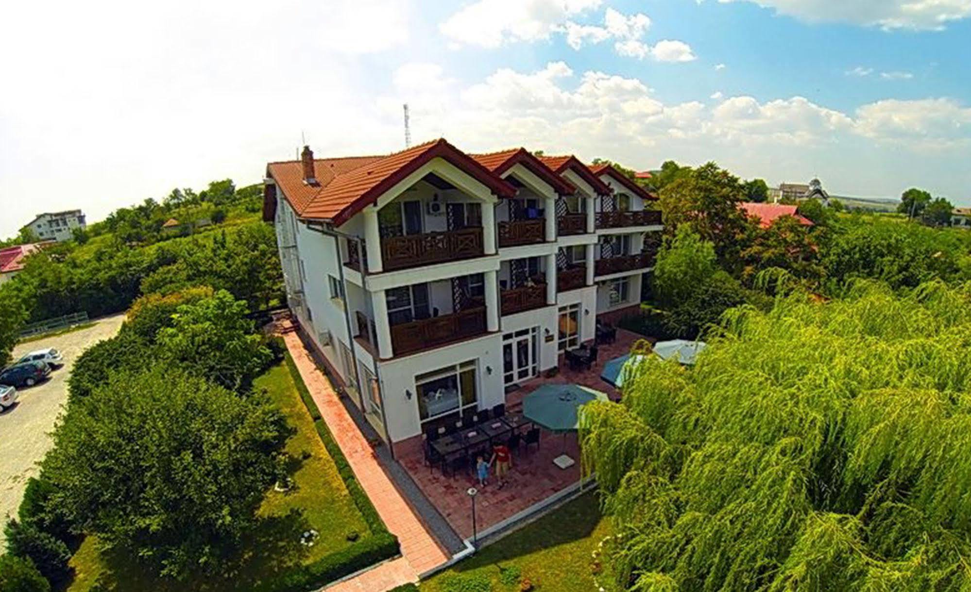 Hotel Wels Băltenii de Sus Exterior photo