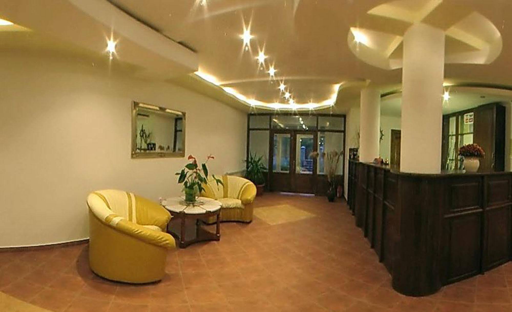 Hotel Wels Băltenii de Sus Exterior photo