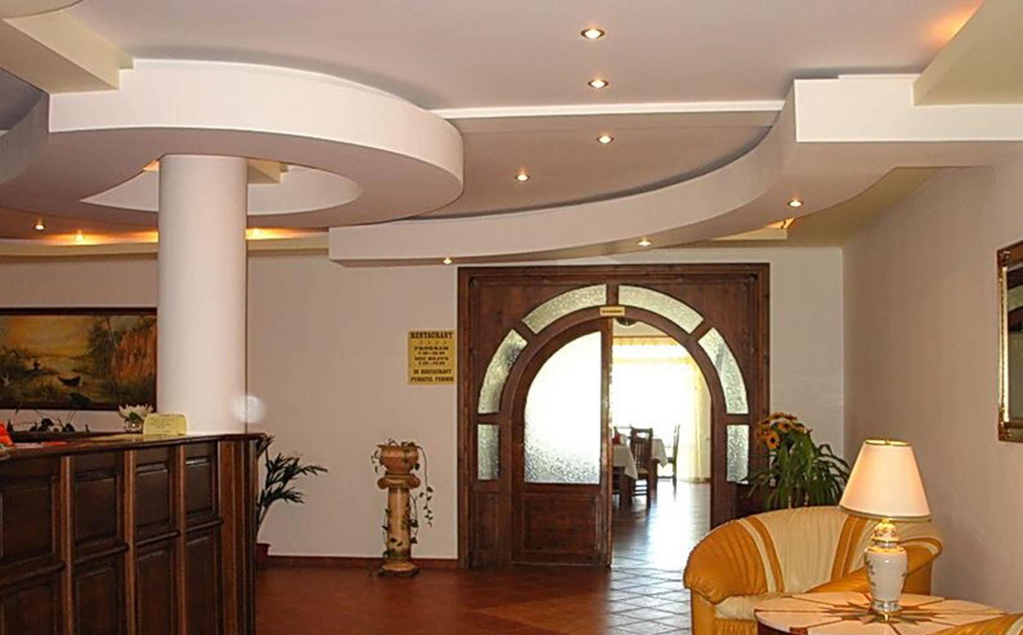 Hotel Wels Băltenii de Sus Exterior photo