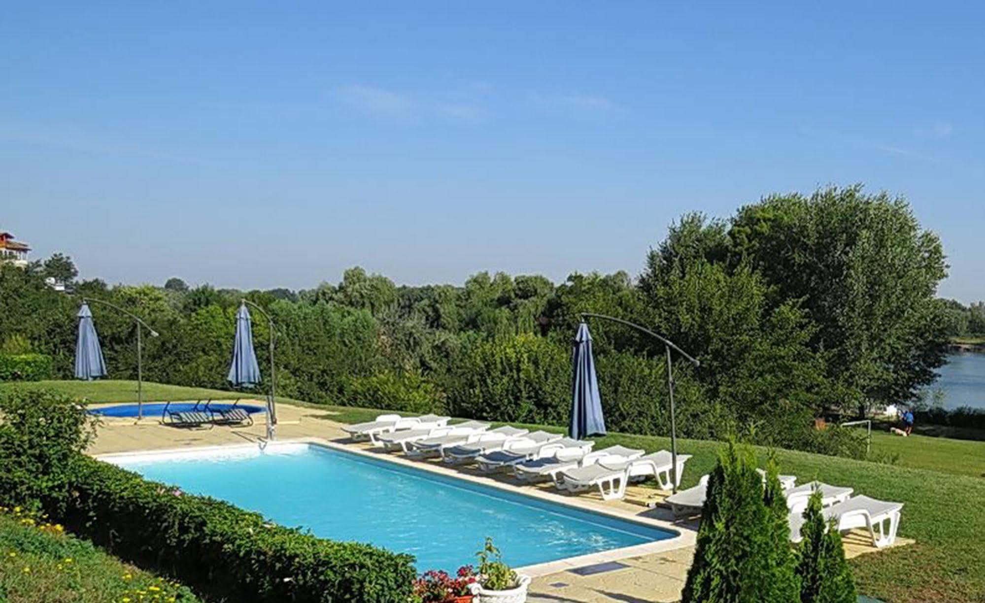 Hotel Wels Băltenii de Sus Exterior photo